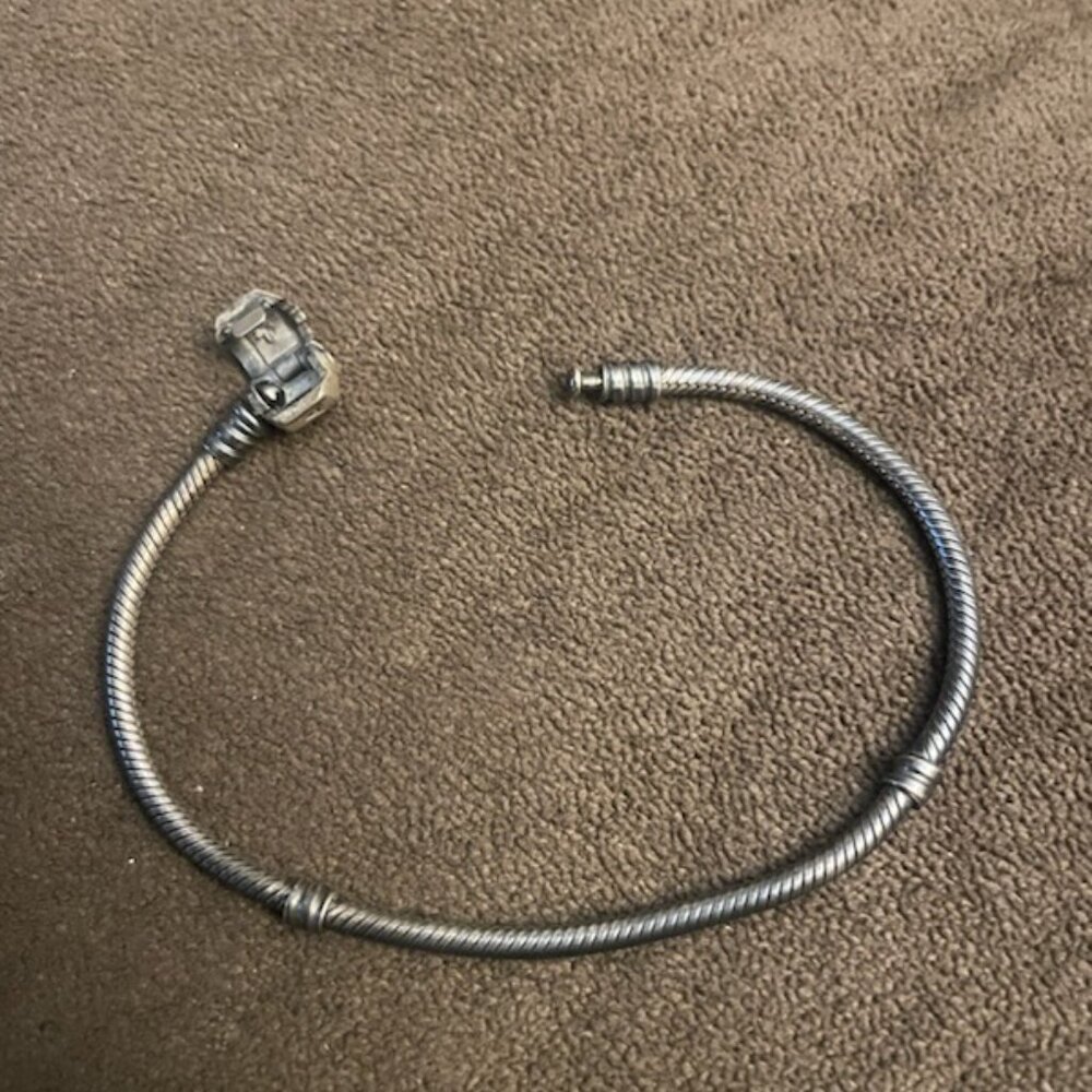 Pandora Bracelet (Black)